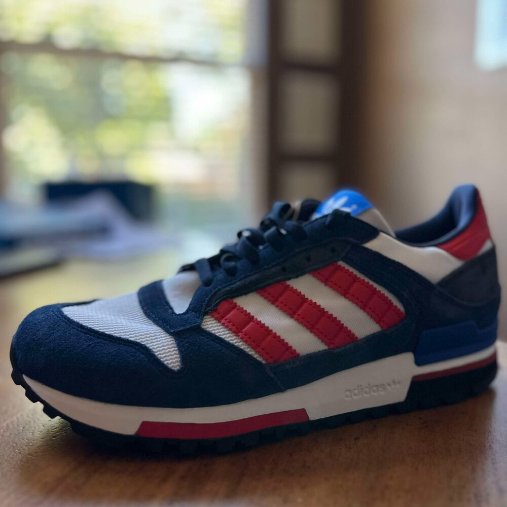 ADIDAS ZX 600